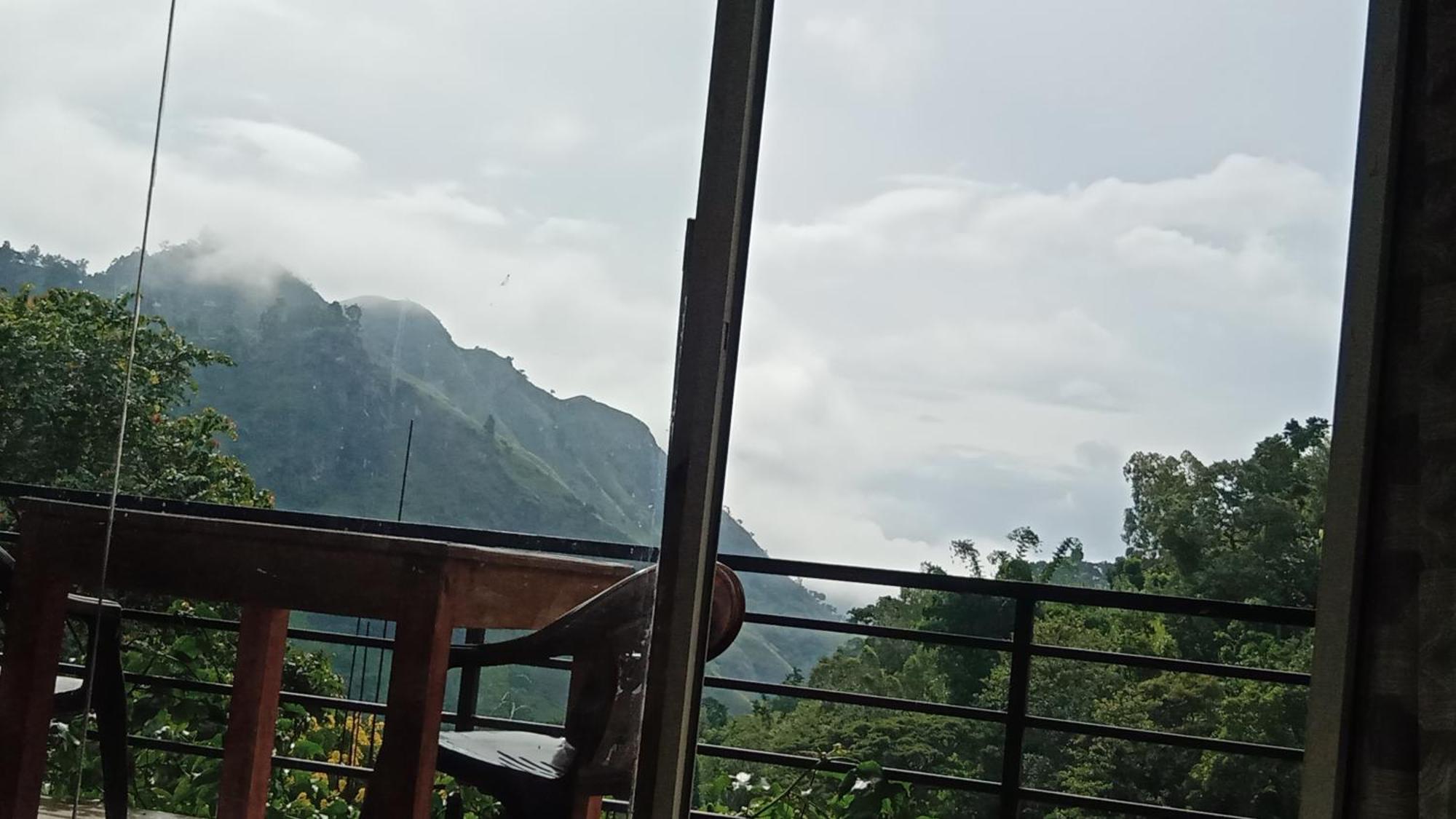 Ella Lucky Panoramic Hotel Bagian luar foto