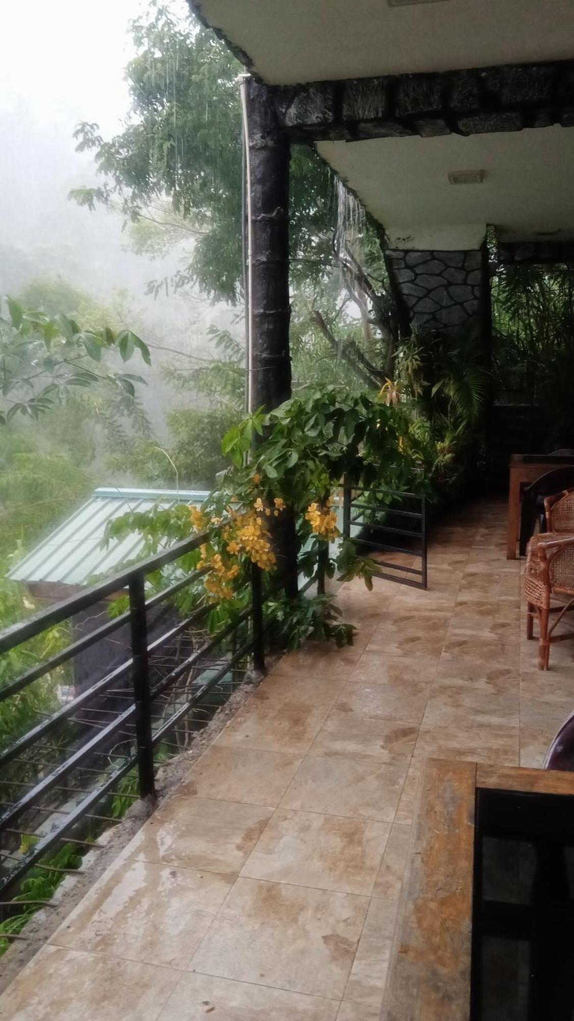 Ella Lucky Panoramic Hotel Bagian luar foto