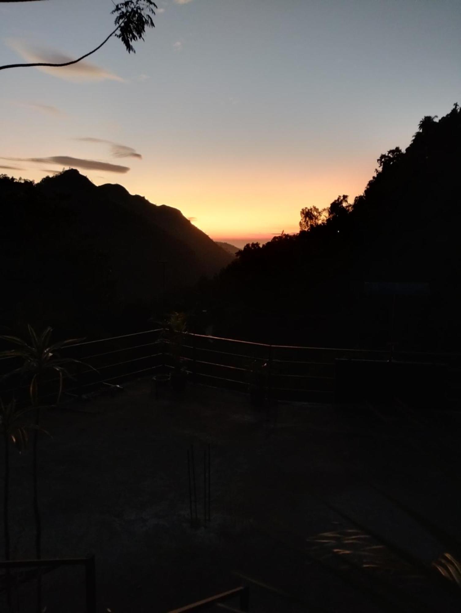 Ella Lucky Panoramic Hotel Bagian luar foto